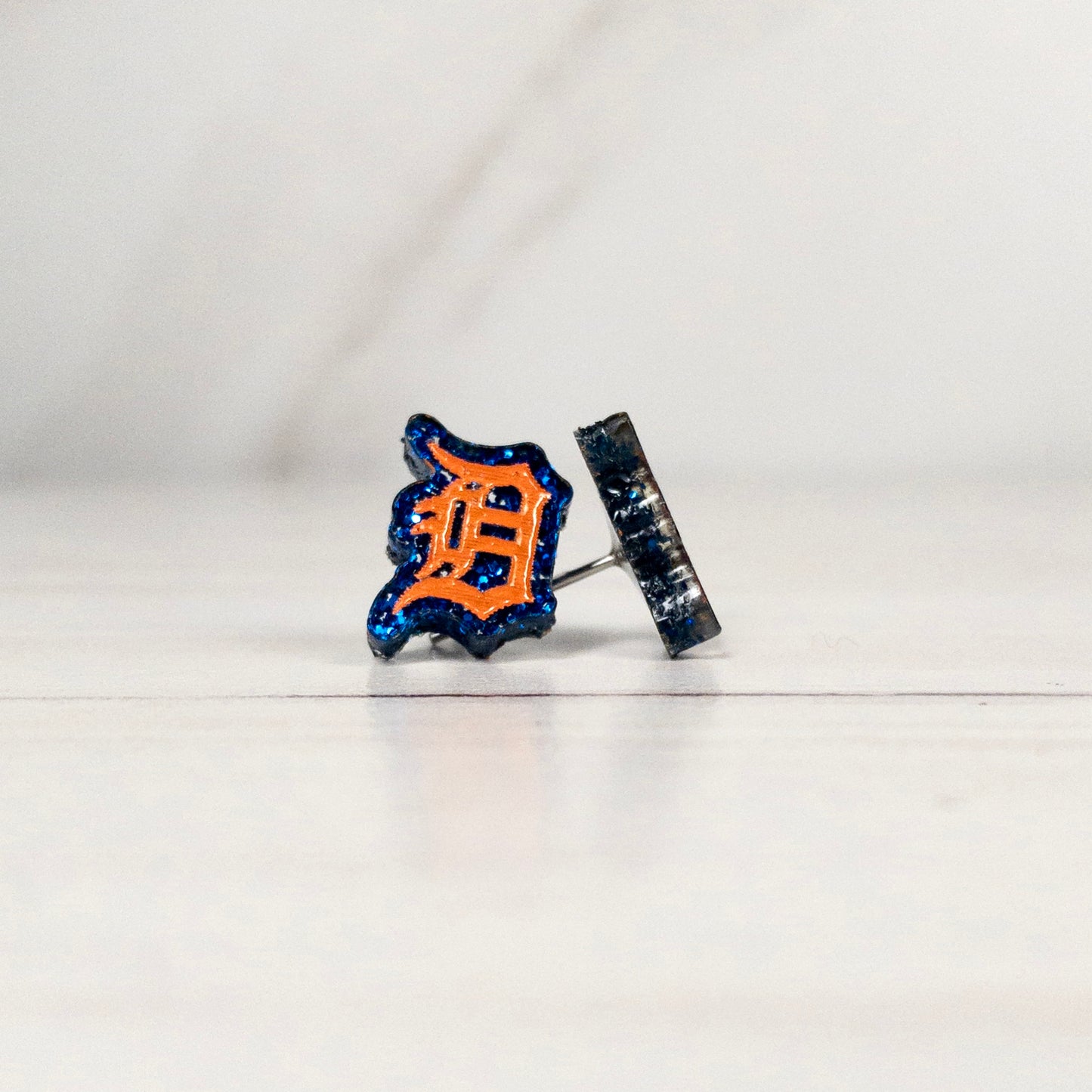 Tigers Fan Studs