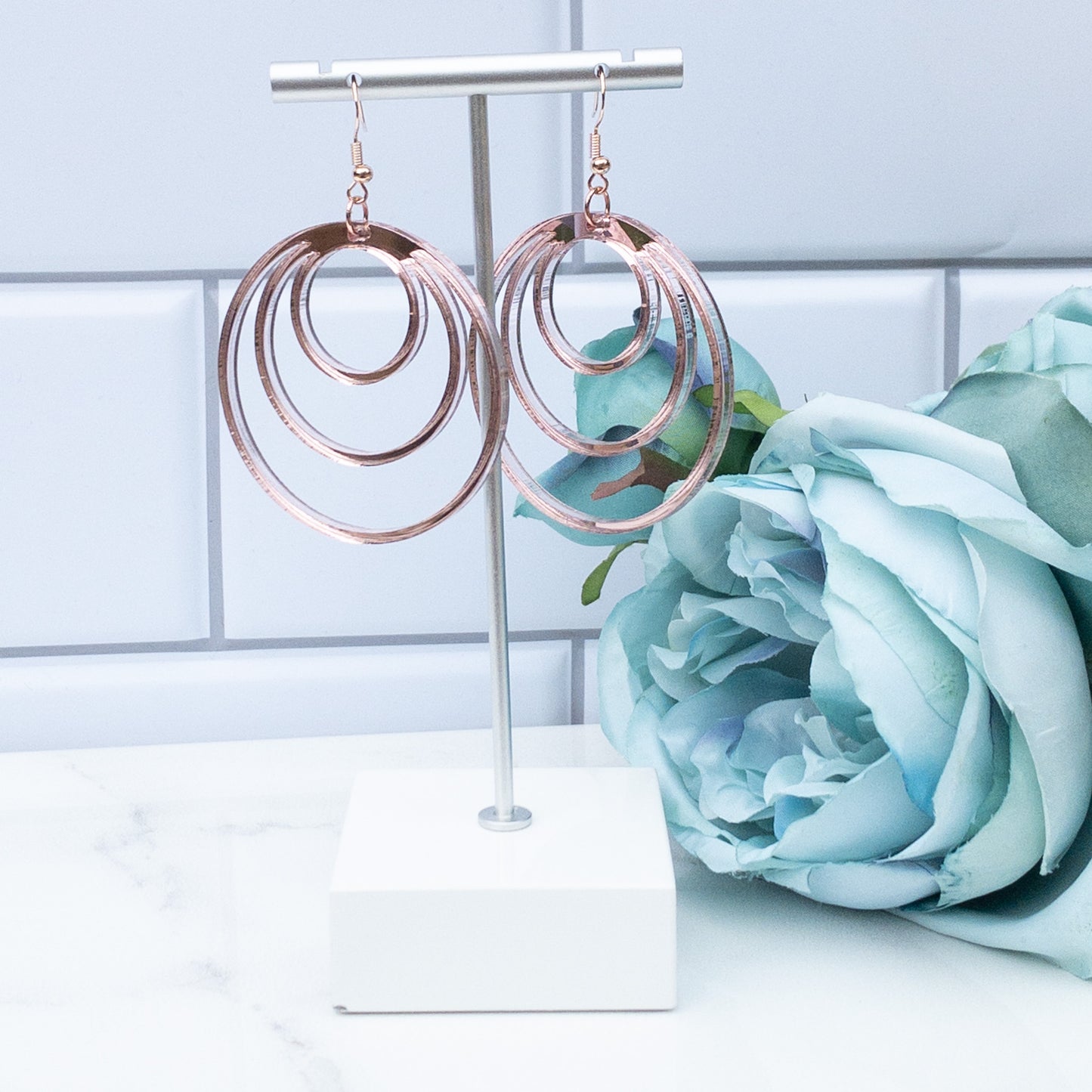 Connected Hoops